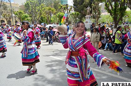 La alegría junto con los wititis Nuestra Señora del Socavón