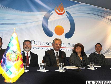 El Defensor del Pueblo, Rolando Villena /tarijaindustrial.com