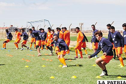 El equipo orureño está listo para jugar ante Sport Boys