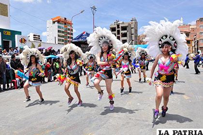 Hermosa participación de las tobas del Dalence