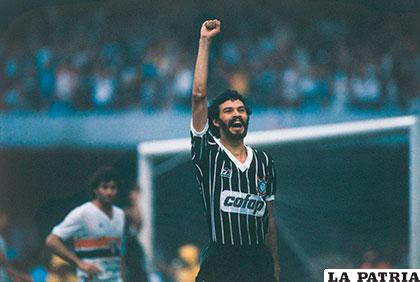 Sócrates, apodado 