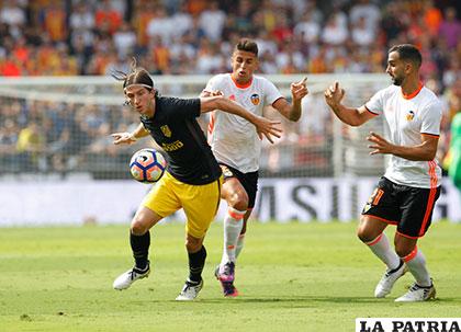 El Atlético de Madrid superó de visita al Valencia (0-2)