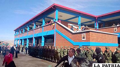 Escuela Abya Yala entregada por el Presidente Evo Morales /GAD-ORU
