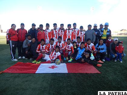 Los integrantes del equipo de Canadá de Turco