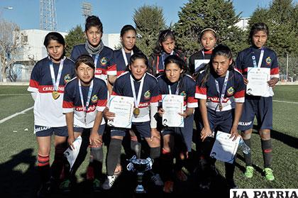 Nacional Bolivia de Challapata, campeón en futbol damas