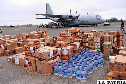 España envió un avión desde Panamá con diez toneladas de material humanitario