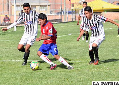 Oruro Royal y Deportivo Sabaya dividieron honores tras el empate 0-0