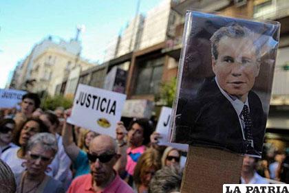 Argentinos y judíos piden justicia por asesinato del ex fiscal Alberto Nisman