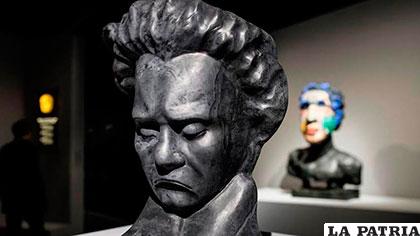 Bustos de Beethoven son mostrados en la exposición 