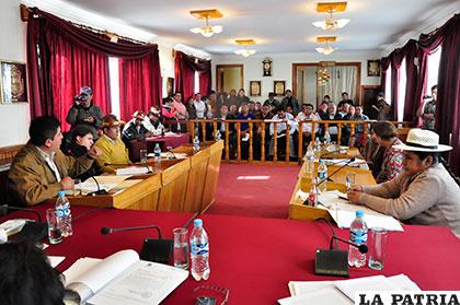 Concejales recibieron en audiencia a los trabajadores municipales