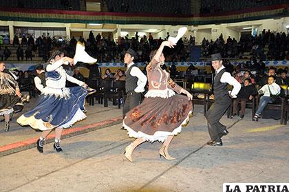 La alegría primó en el Festival de la Canción Boliviana