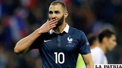 Benzema, a pesar de todo, no volverá a vestir la casaca de su selección