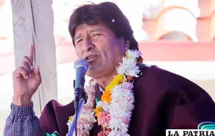 Evo Morales aludió a los políticos opositores, desde su cuenta de Twitter /ANF