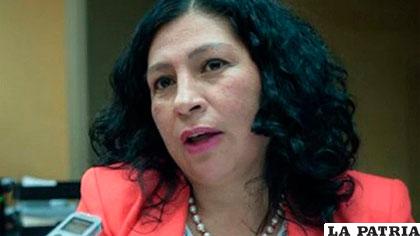 Senadora Gómez, integrante de la Comisión de ?tica