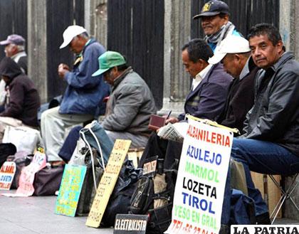 El incremento del desempleo es cada vez mayor en el país, según Cedla /correodelsur.com