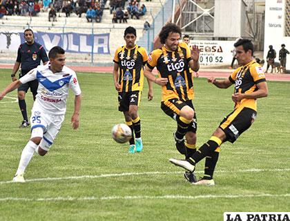 The Strongest se defendió bien y nada pudieron hacer los delanteros del cuadro orureño