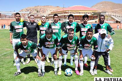 Surcar se esforzó bastante para superar a Oruro Royal