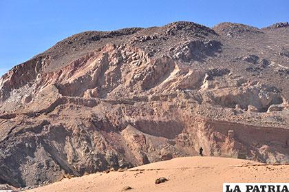 El municipio y la AJAM buscaran la manera de regular la explotación de piedra en el cerro San Pedro