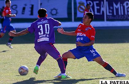 En la ida ganó Universitario en Potosí (1-2) el 21/08/2016 /APG
