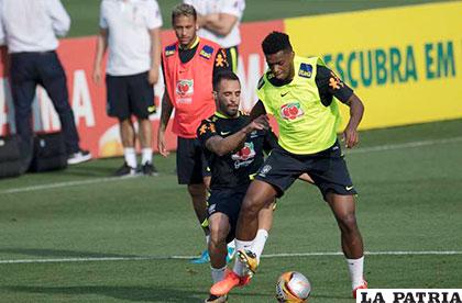 La selección brasileña entrenó ayer en la Granja Comary /estadiodeportivo.com