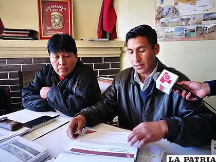 Los miembros de uno de los entes cívicos de Oruro preocupados por la falta de macro proyectos para Oruro