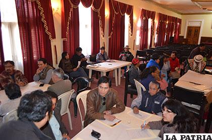 Cumbre Departamental de Culturas de Oruro