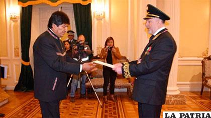 Evo y el nuevo embajador de Rusia en Bolivia /Cancillería