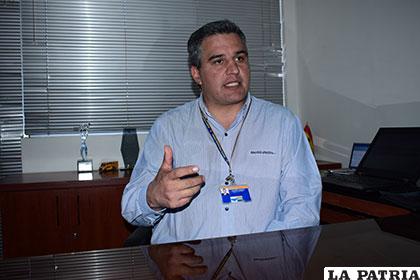 Ricardo Cámara, gerente regional del Banco Unión habla sobre la feria