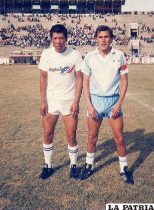 Junto a Carlos Cossío