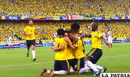 En la ida venció Colombia en Barranquilla 2-0 el 08/10/2015