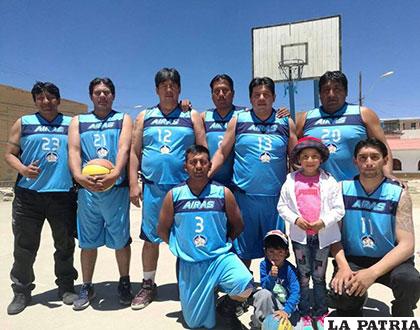 Ayra Saucarí logró el primer lugar del torneo de básquetbol provincial