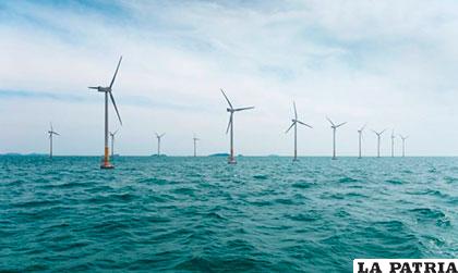 Los parques eólicos construidos sobre el mar abierto podrían generar mucha más energía renovable que los terrestres