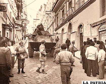 Muchas personas sufrieron desapariciones, detenciones y torturas /WILDCULTURE.COM