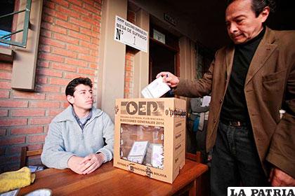 Hace 35 años que la democracia retornó a Bolivia /BOLIVIA.COM