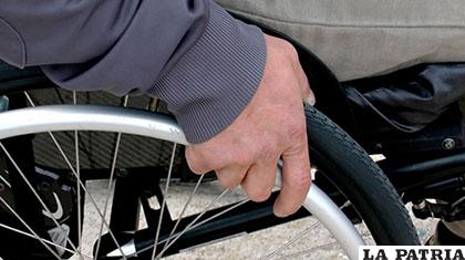 La inserción de personas con discapacidad todavía no se cumple de acuerdo a norma