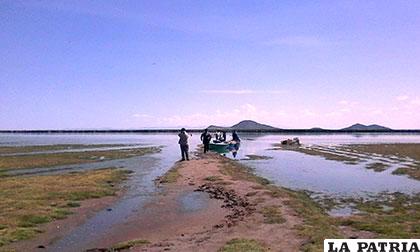 Preocupación por la situación del lago Uru Uru /Archivo
