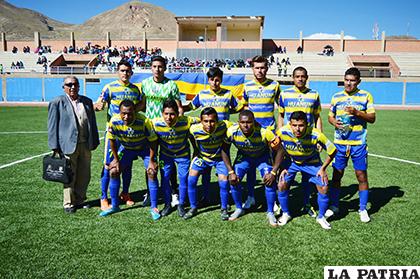 El equipo de EM Huanuni pretende trepar a la punta esta tarde/ Alex Zambrana - LA PATRIA