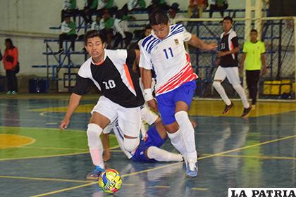 Cochabamba y Chuquisaca no pudieron vencerse empataron 3-3 / Reynaldo Bellota - LA PATRIA