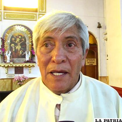Roberto Martínez Sánchez (Ministro de Eucaristía)