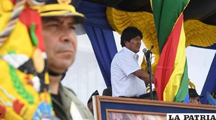 Presidente, Evo Morales en aniversario de la FAB /ABI