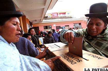 El TSE emitió un comunicado oficial sobre el registro de militantes/ El Boliviano