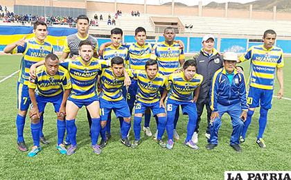 EM Huanuni con 15 unidades, está tercero en su grupo, pero puede subir al segundo lugar si ganase este sábado a Universitario jugando de local /Alex Zambrana - LA PATRIA