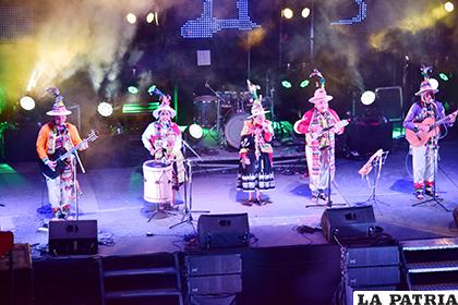 Comenzó el XXVI Festival de la Canción Boliviana ¡Aquí...canta Bolivia! /LA PATRIA
