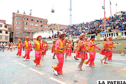 Destacó la kullawada como una de las danzas más gustadas, en este caso por estudiantes de la UPAL