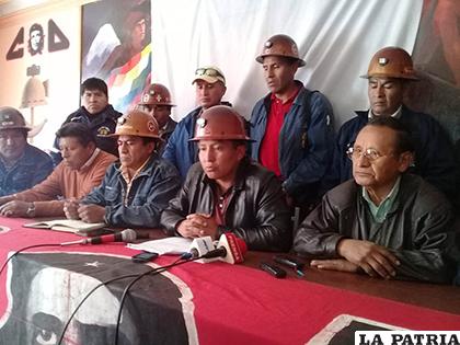 Trabajadores rechazan paro de médicos de la CNS/LA PATRIA