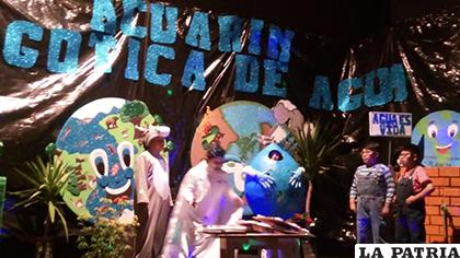 Estudiantes demuestran sus aptitudes en el teatro/ LA PATRIA