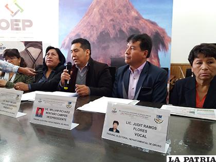 Autoridades del TEDO en conferencia de prensa brindaron detalles sobre las 
elecciones primarias/LA PATRIA