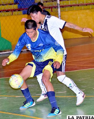 Partido en el que ganó Carl A-Z /Reynaldo Bellota - LA PATRIA