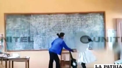 La docente fue filmada agrediendo a la menor  /ANF