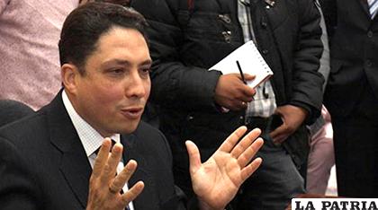 El ministro de Justicia, Héctor Arce /Noticias de Bolivia y del mundo